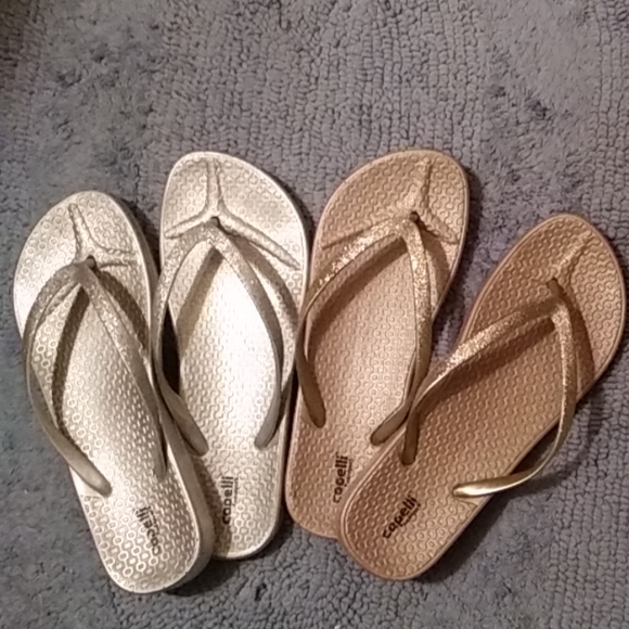 Sandals - Picture 3 of 4